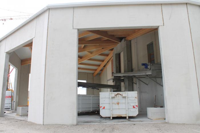 Schlammcontainerraum